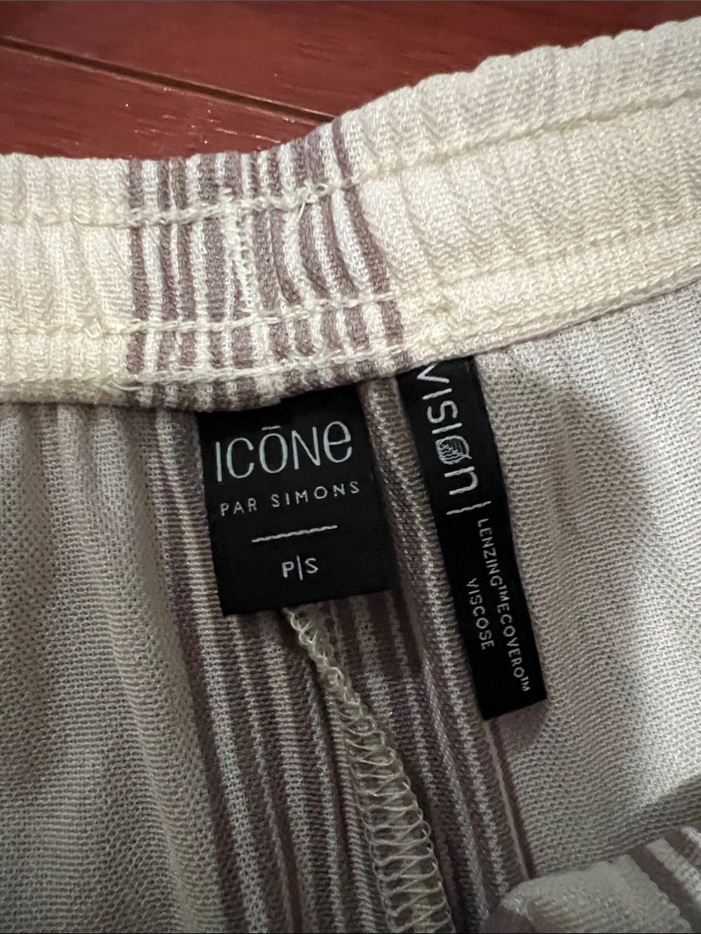 Simons Shorts Set - Picture 5 of 5
